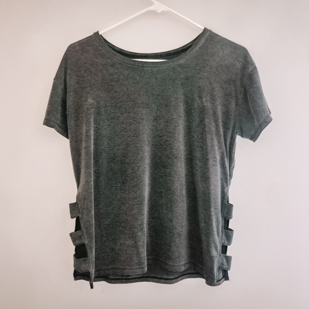 Rue 21 tshirt